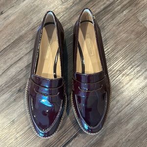 Never worn Antonio Melani loafers